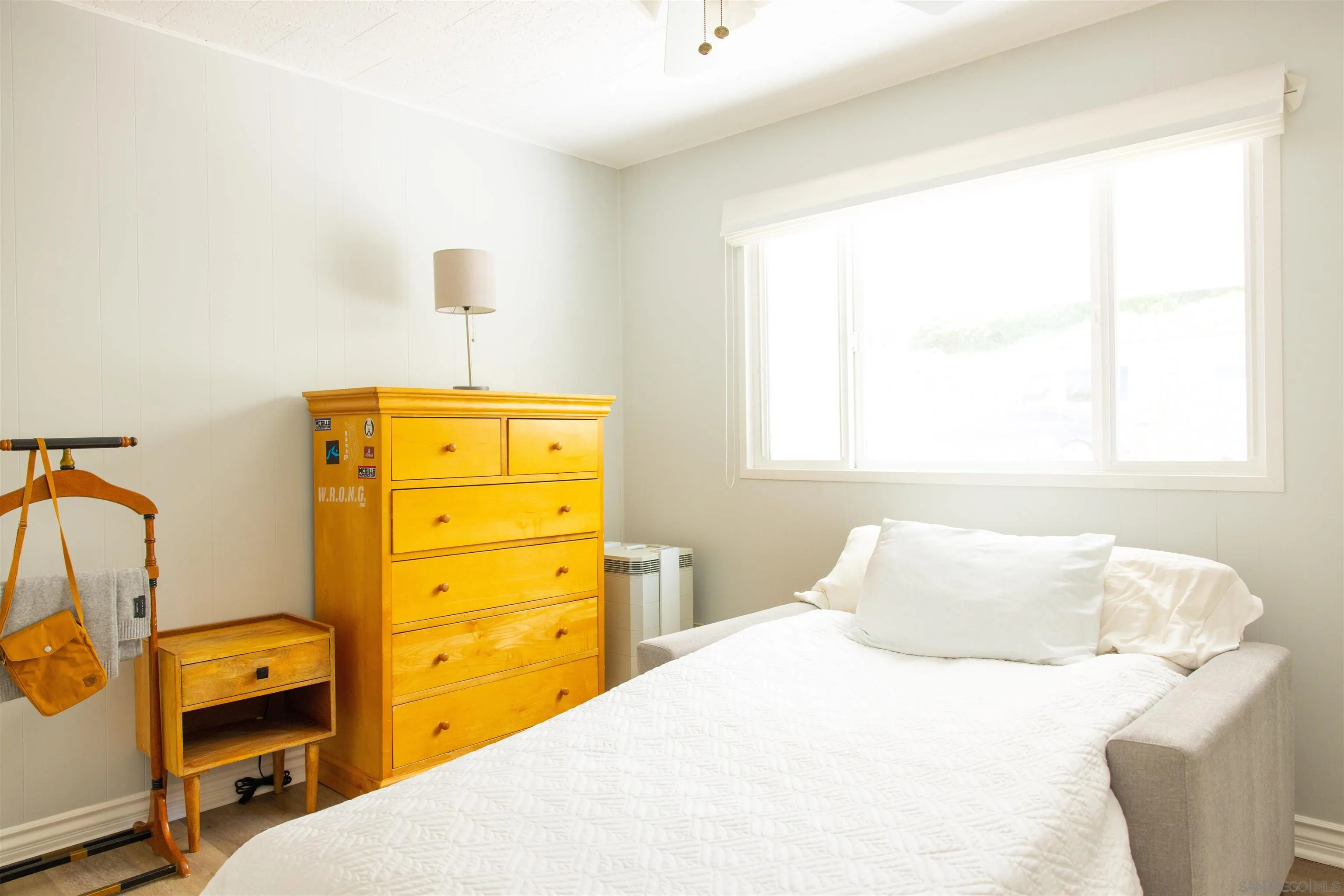 https://cdn.realtyfeed.com/cdn/127/260023202/3e77d5631902b31b5f967cfa4041503a.webp
