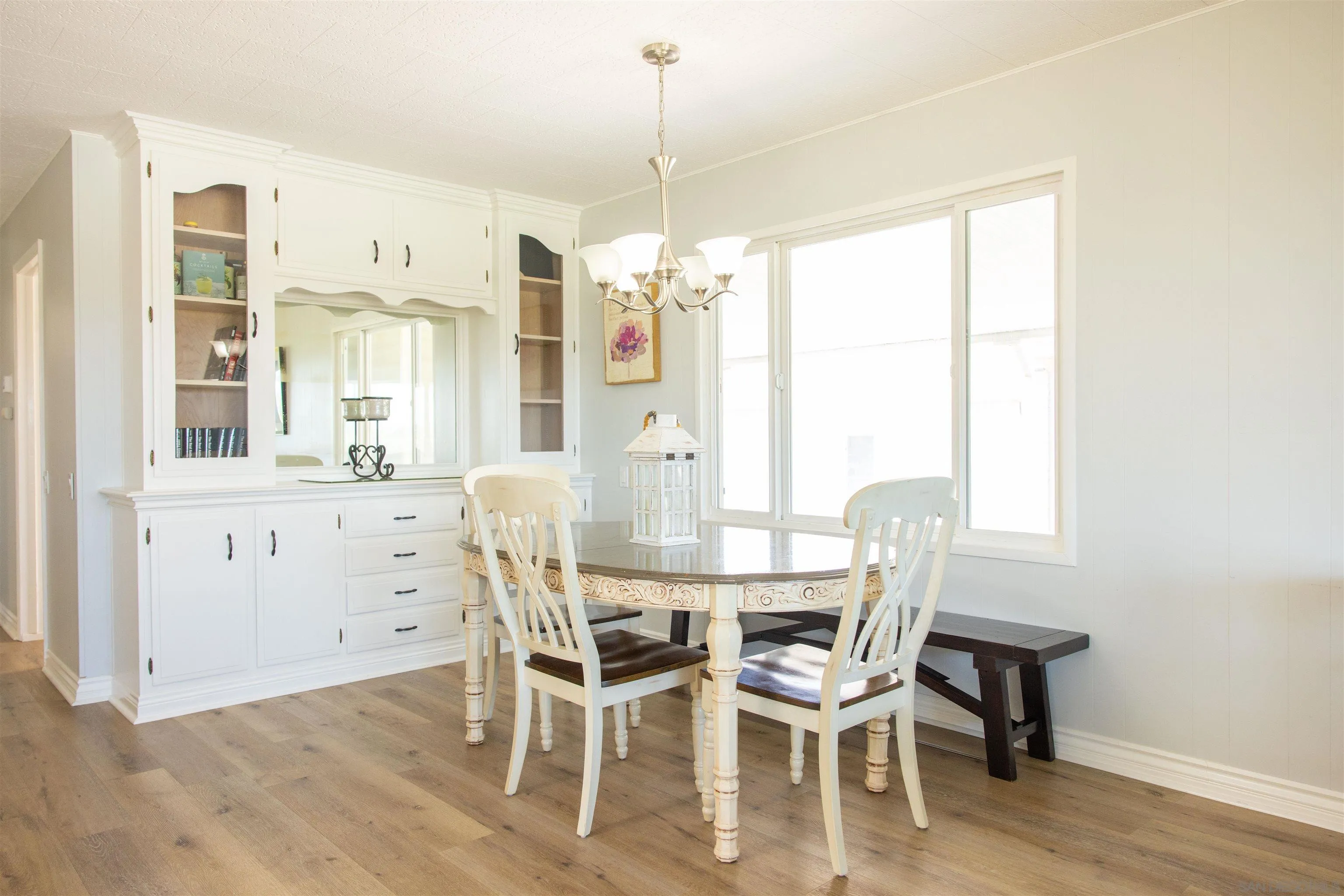 https://cdn.realtyfeed.com/cdn/127/260023202/67d5acdcad58fe22cb8d05ff2439e36f.webp