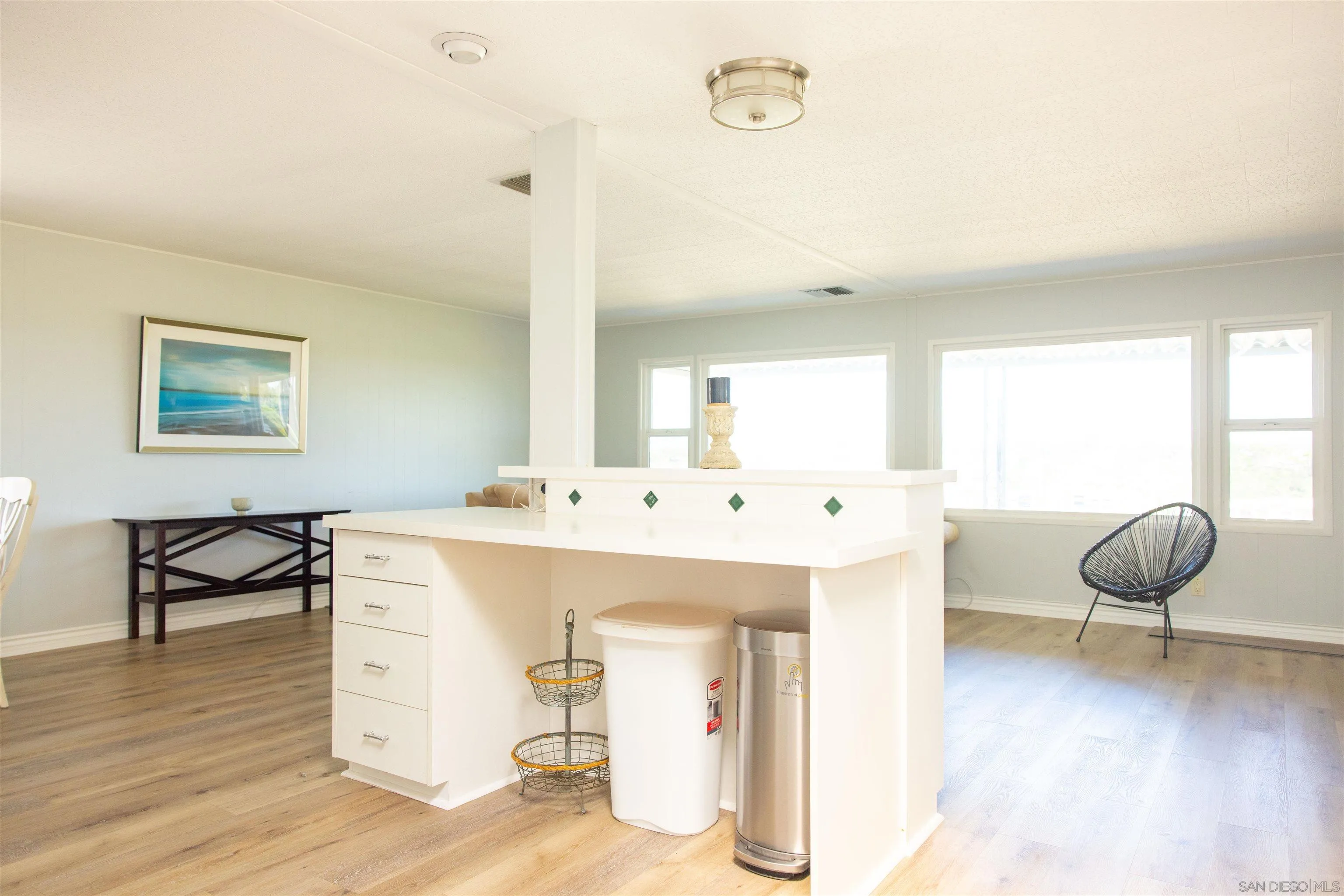 https://cdn.realtyfeed.com/cdn/127/260023202/8a27992a6323e6cbd3acb6abad61f44e.webp