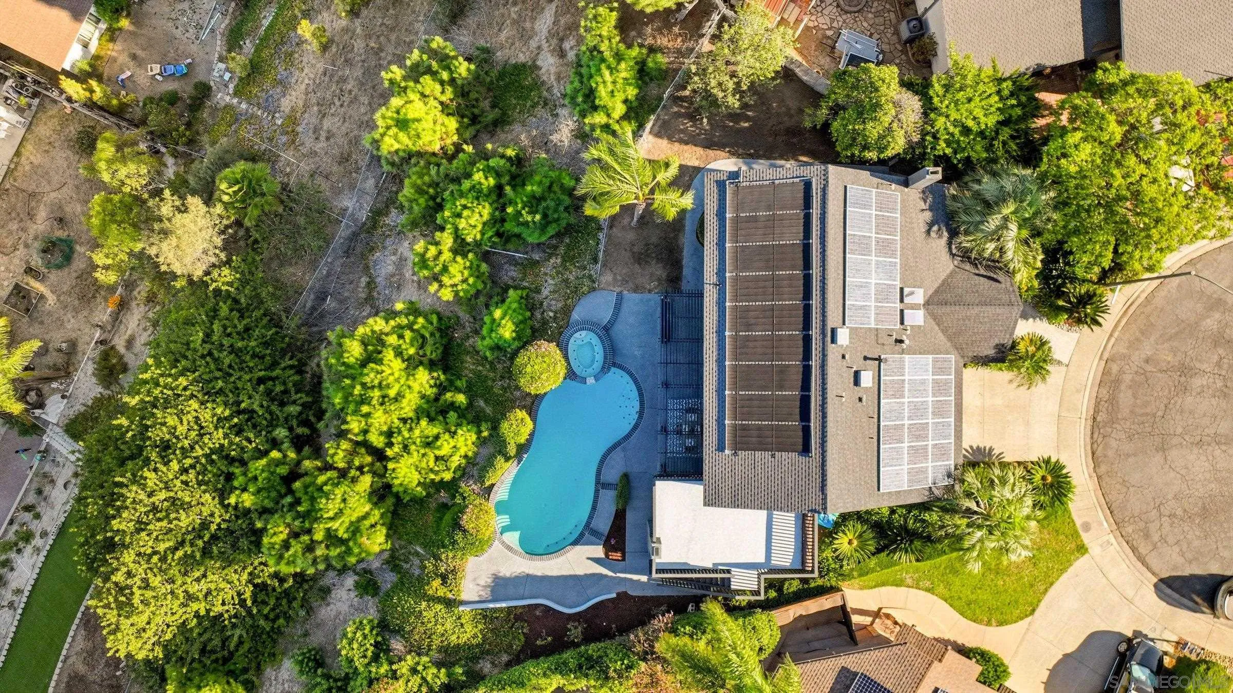 https://cdn.realtyfeed.com/cdn/127/260023220/702e0926c3d0ad92933aa1bee0c4ed8b.webp