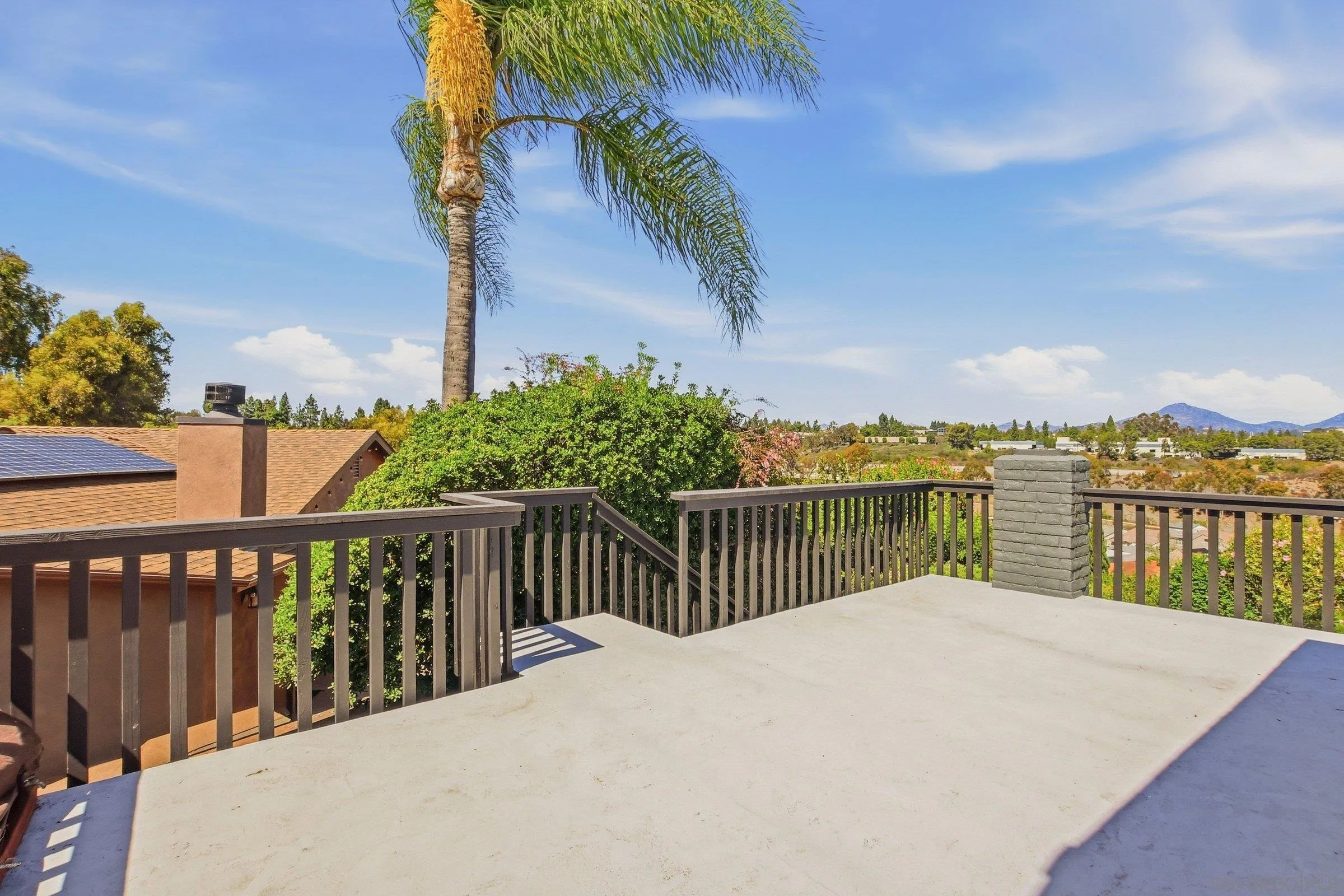 https://cdn.realtyfeed.com/cdn/127/260023220/9f6bfe9652e4a0a79737a51e57ed8106.webp
