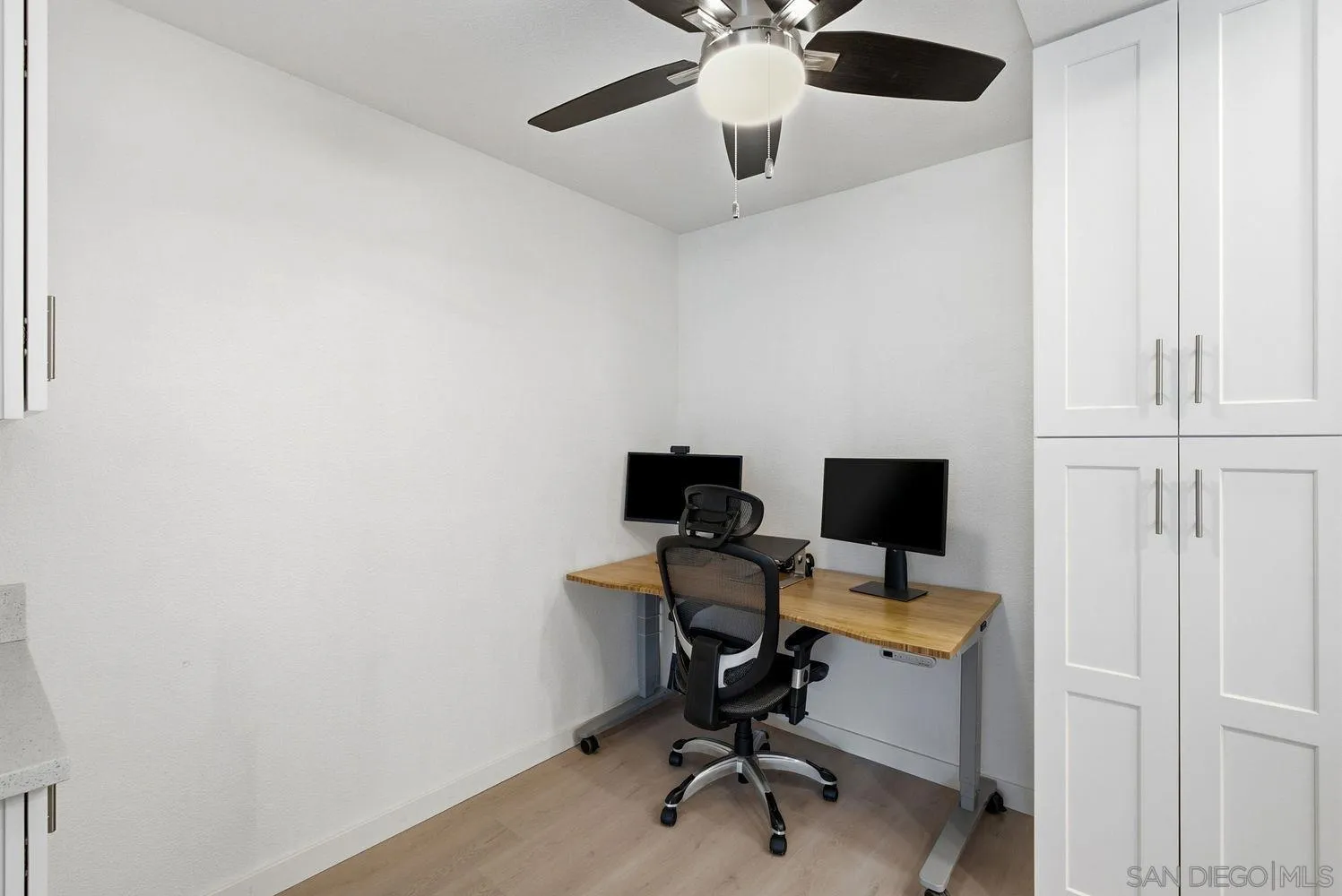 https://cdn.realtyfeed.com/cdn/127/260023225/c56531e40075522ff2073be2019b29ae.webp