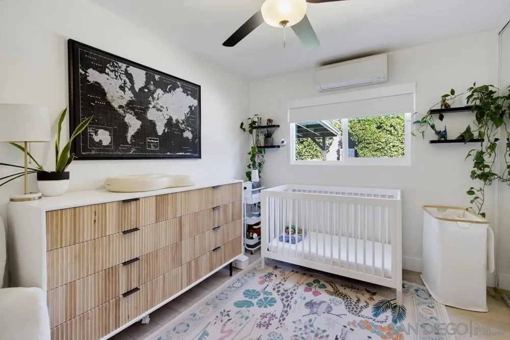 https://cdn.realtyfeed.com/cdn/127/260023229/9328dfef4bf5e2025052711addd34b1e.webp