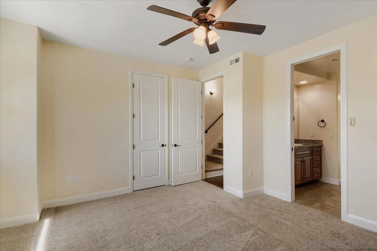 https://cdn.realtyfeed.com/cdn/127/260023230/0e7b9bc89249bc993acd351028fc7454.webp