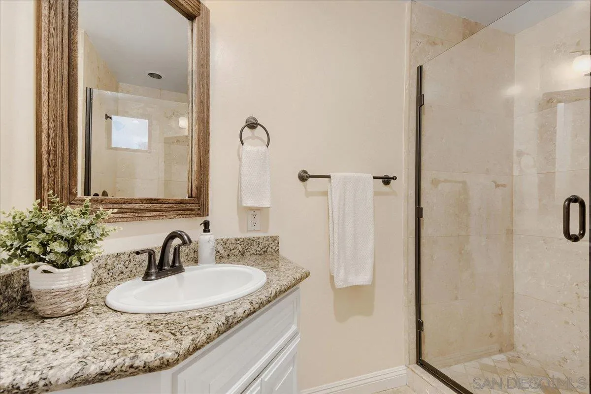 https://cdn.realtyfeed.com/cdn/127/260023230/1726afc74ffc701fd9dd783be66b0fc4.webp