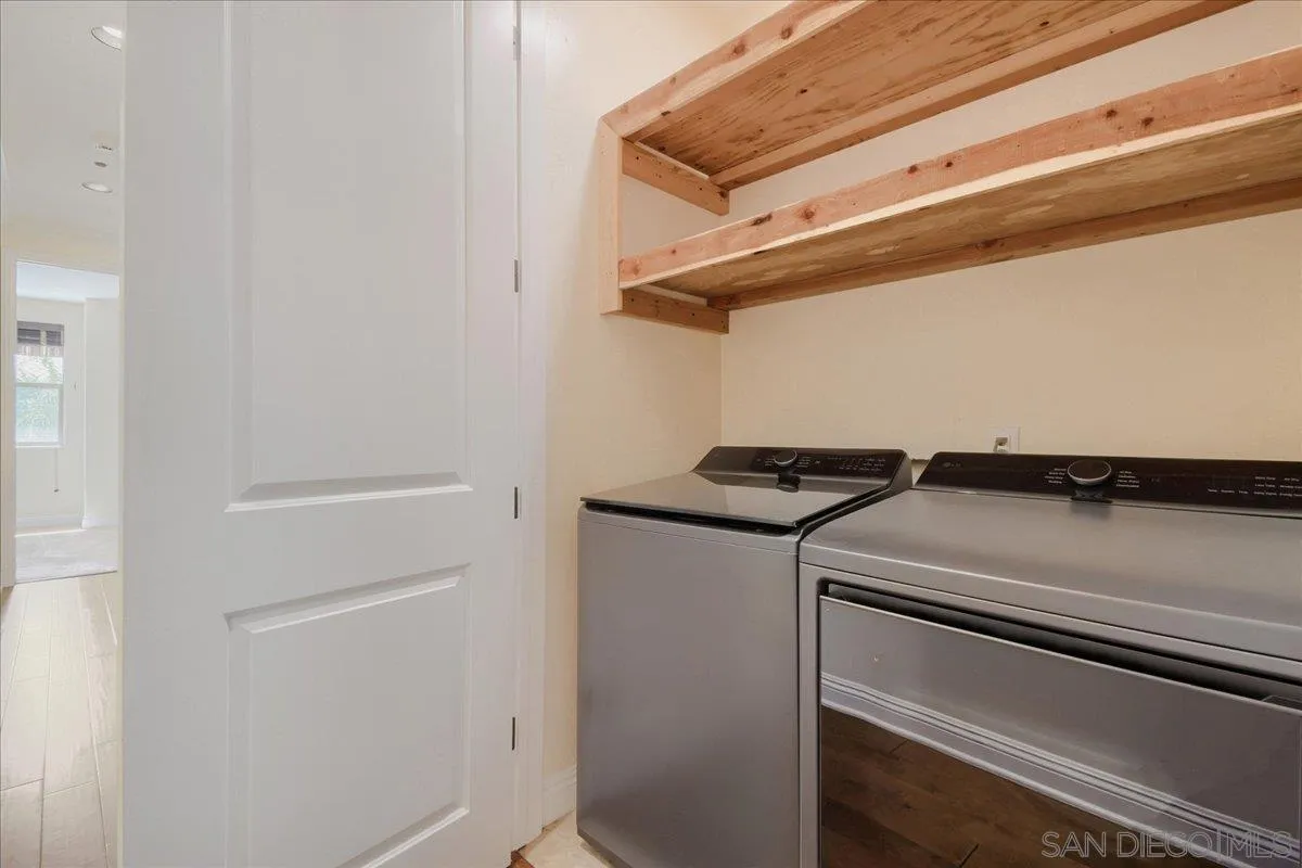 https://cdn.realtyfeed.com/cdn/127/260023230/723084d84dacbf744572cbe9c45e93ff.webp
