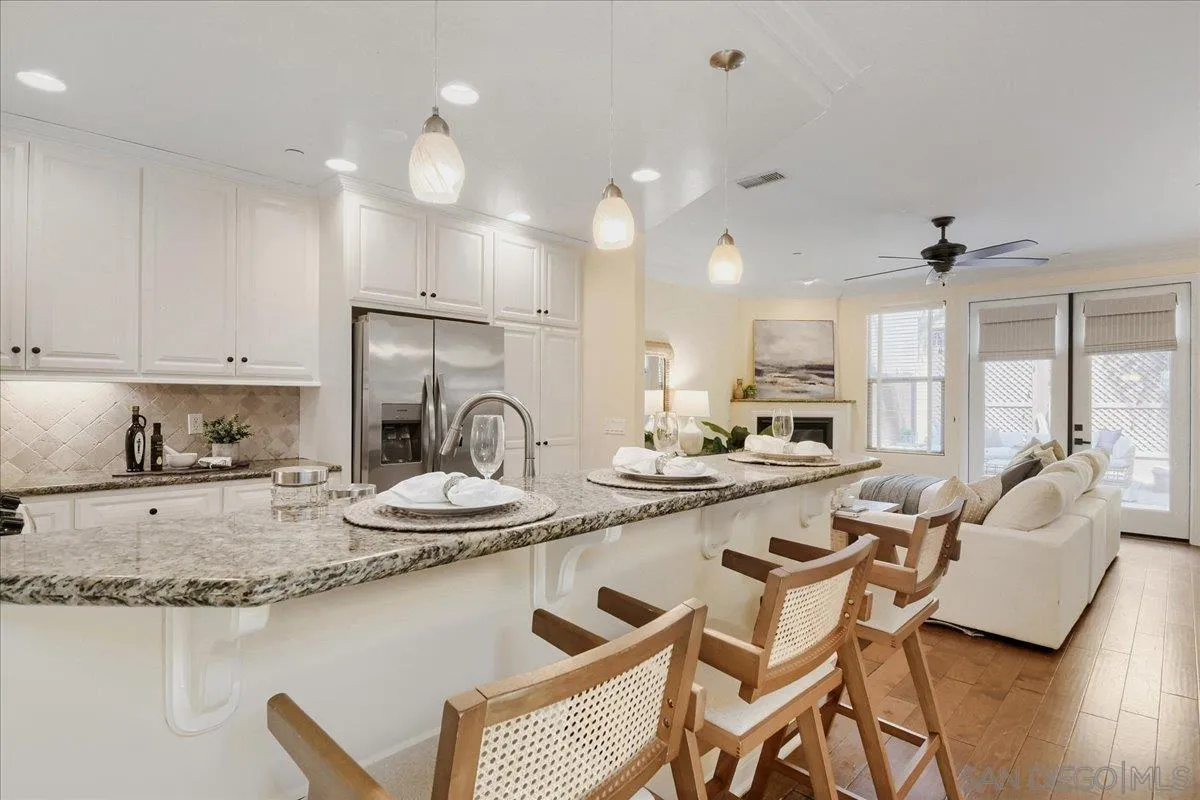 https://cdn.realtyfeed.com/cdn/127/260023230/e3b69bdb2d805b70fed765a0b221674f.webp