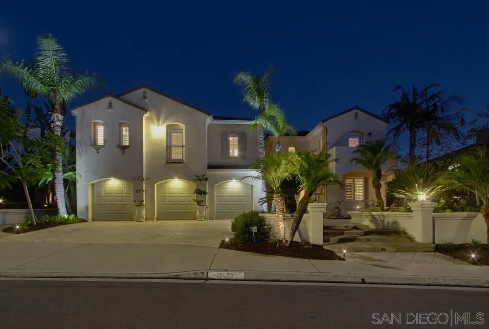 https://cdn.realtyfeed.com/cdn/127/260023233/57d7b0e58b451a8f48fb6ff735fbc75f.webp