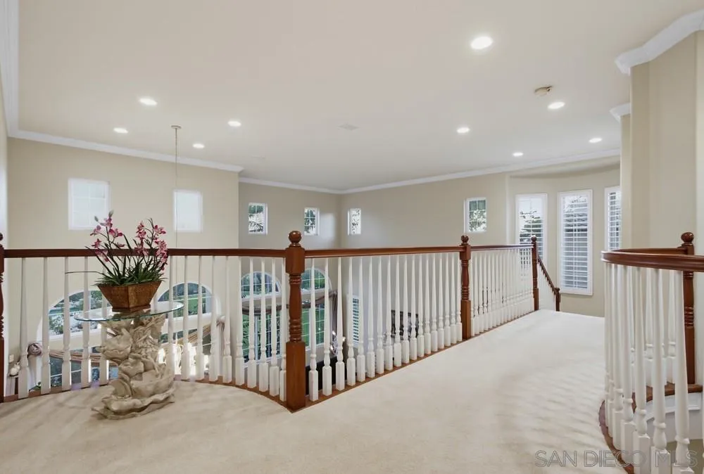 https://cdn.realtyfeed.com/cdn/127/260023233/a5b40460556013dd5551dc51e43a4a77.webp