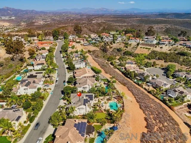 https://cdn.realtyfeed.com/cdn/127/260023233/cf9ef118dccacb19ead9920dc3ec1b72.webp