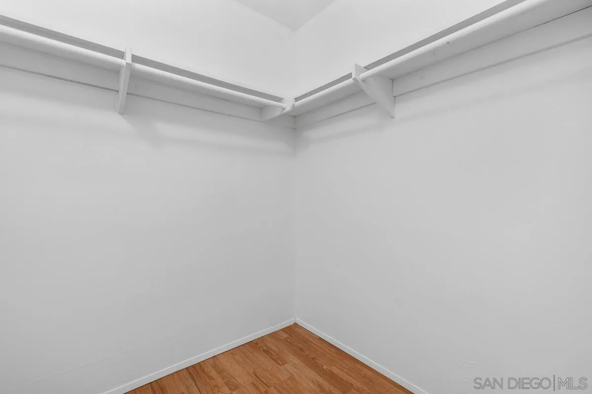 https://cdn.realtyfeed.com/cdn/127/260023234/29b89854374734272f1485d6f493b844.webp