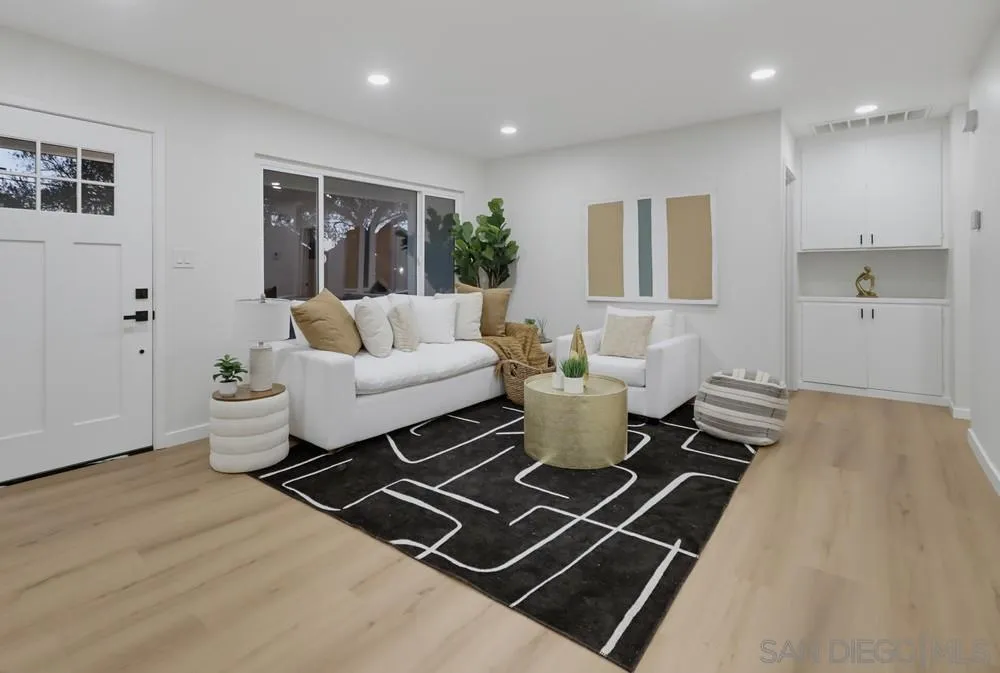 https://cdn.realtyfeed.com/cdn/127/260023236/98beaefc70fa822bbcd0cee71dfd0e03.webp