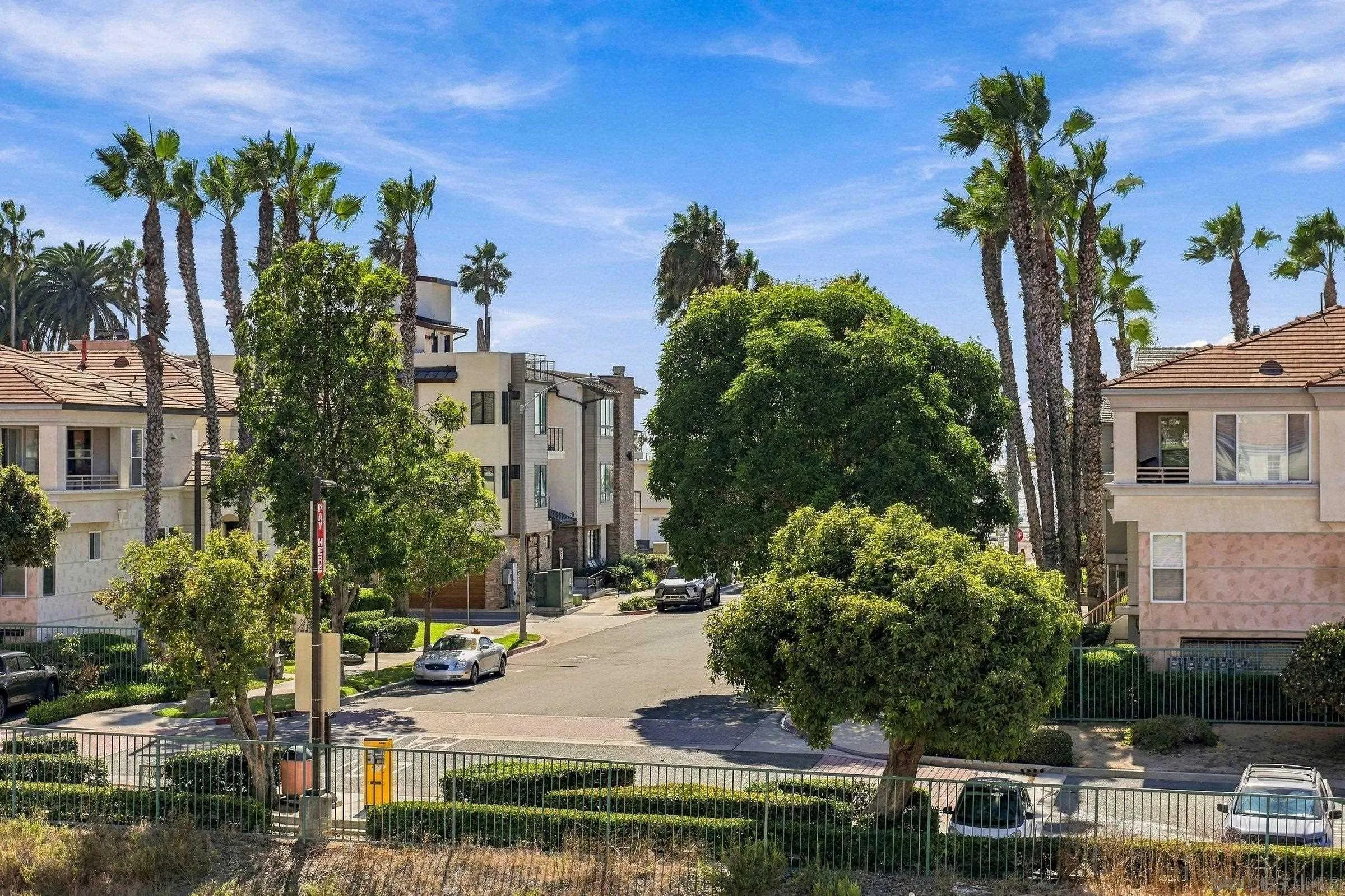 https://cdn.realtyfeed.com/cdn/127/260023237/c609c00945e2ef13cef4e4923d991916.webp