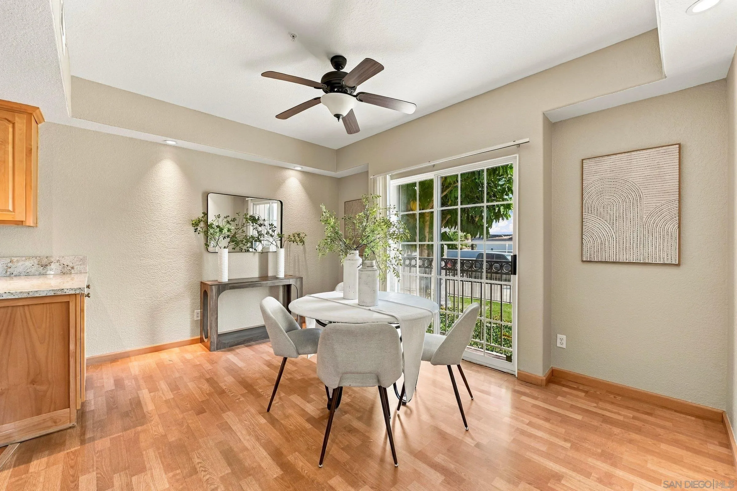 https://cdn.realtyfeed.com/cdn/127/260023237/cd2a2f1f144dc9a9dfcdb56313616635.webp