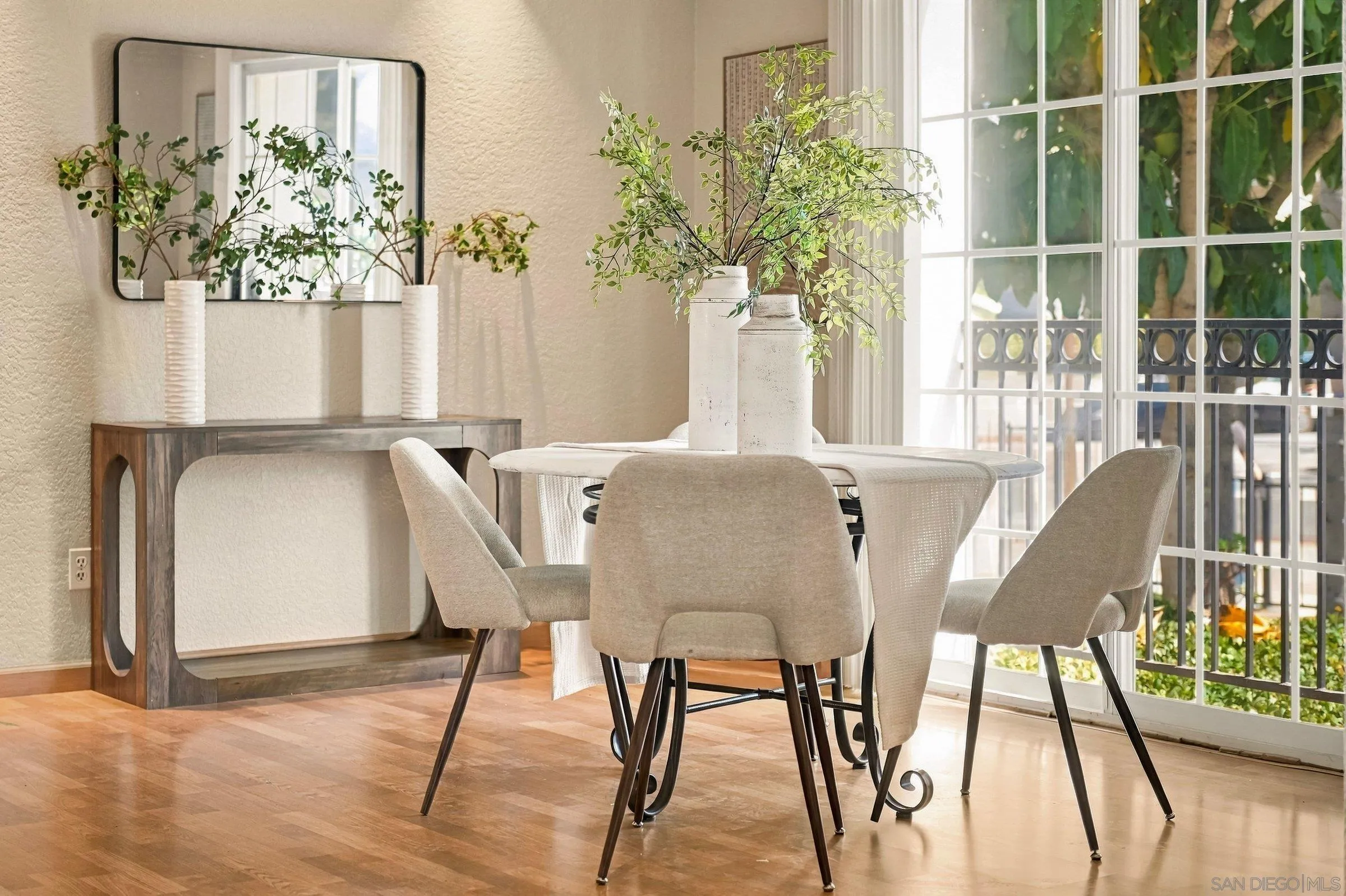 https://cdn.realtyfeed.com/cdn/127/260023237/ffada82df644c5ee9add89d66a33ee3a.webp