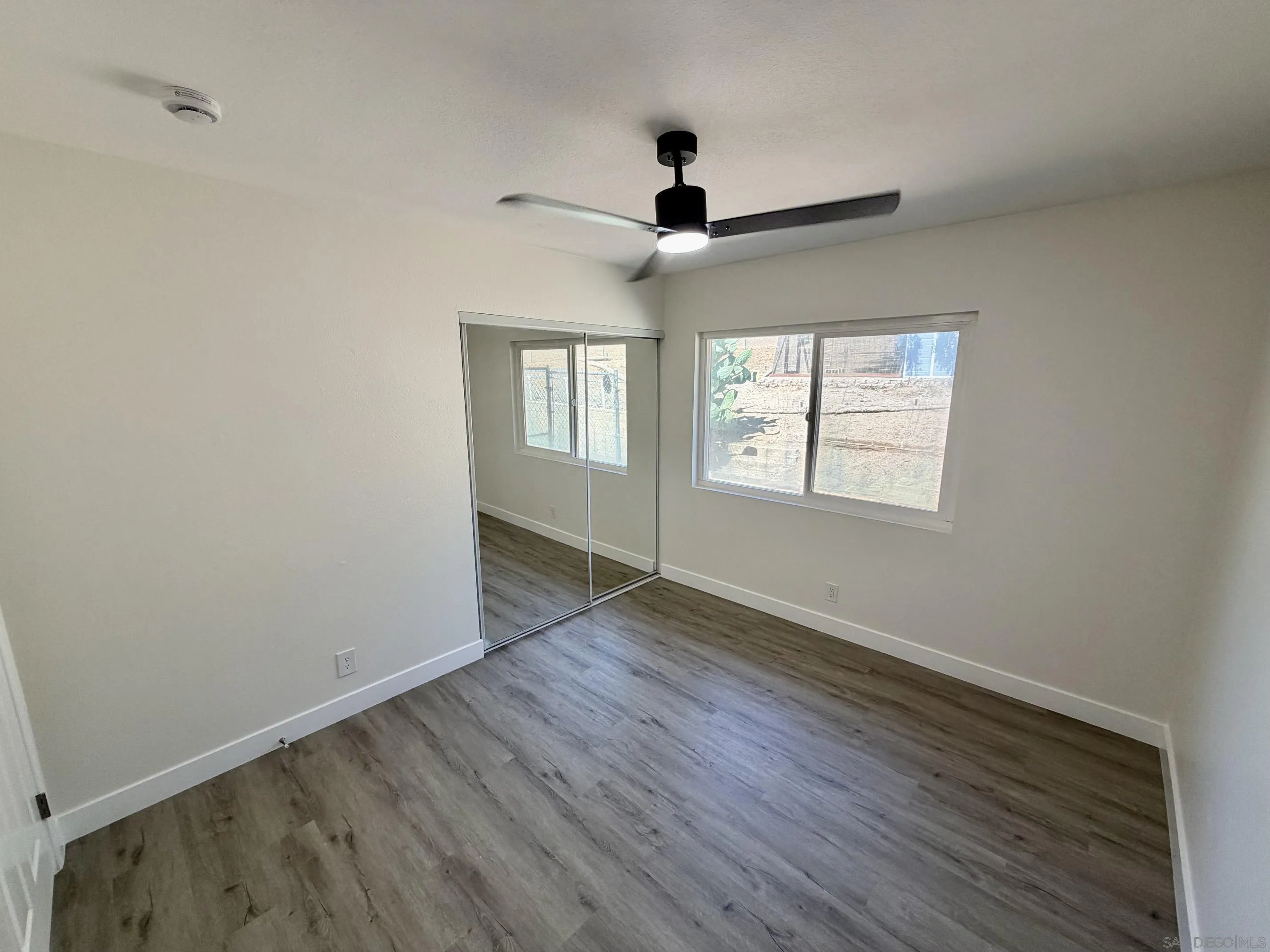 https://cdn.realtyfeed.com/cdn/127/260023242/0f60b9bff074e43febea1575bd2115c6.webp