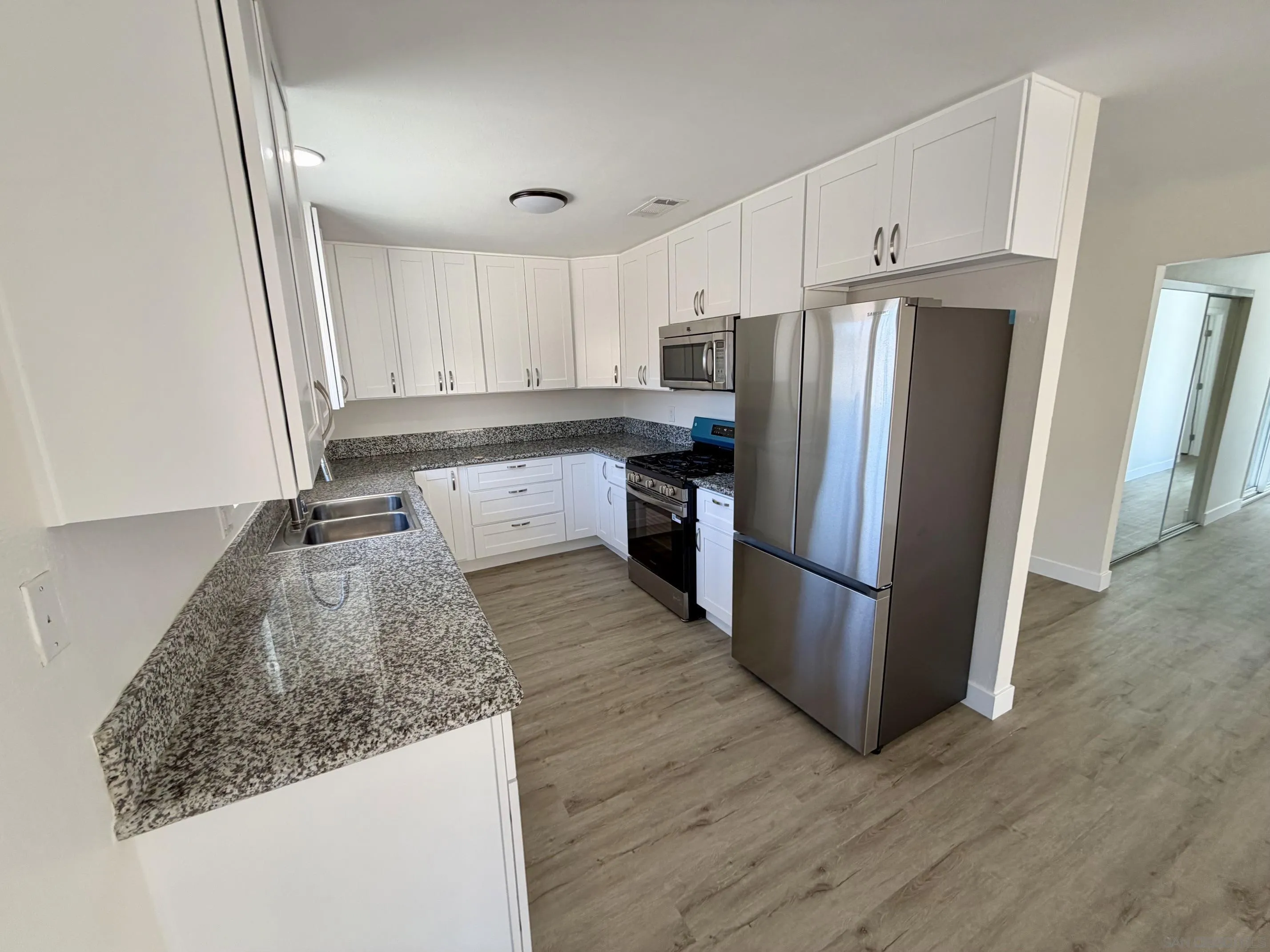 https://cdn.realtyfeed.com/cdn/127/260023242/1fa09ef54c6f0eab9a0ee035a6e29ca2.webp