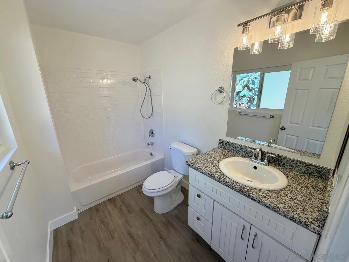 https://cdn.realtyfeed.com/cdn/127/260023242/390231292573a79df852c7ee9d69003d.webp