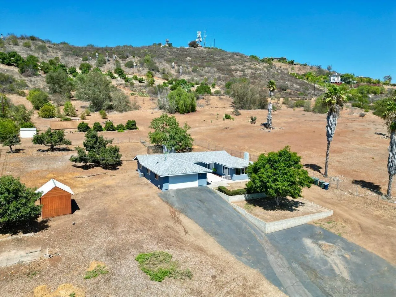 https://cdn.realtyfeed.com/cdn/127/260023242/9f8afb632383c6c65bd2a898e9f6d0d3.webp