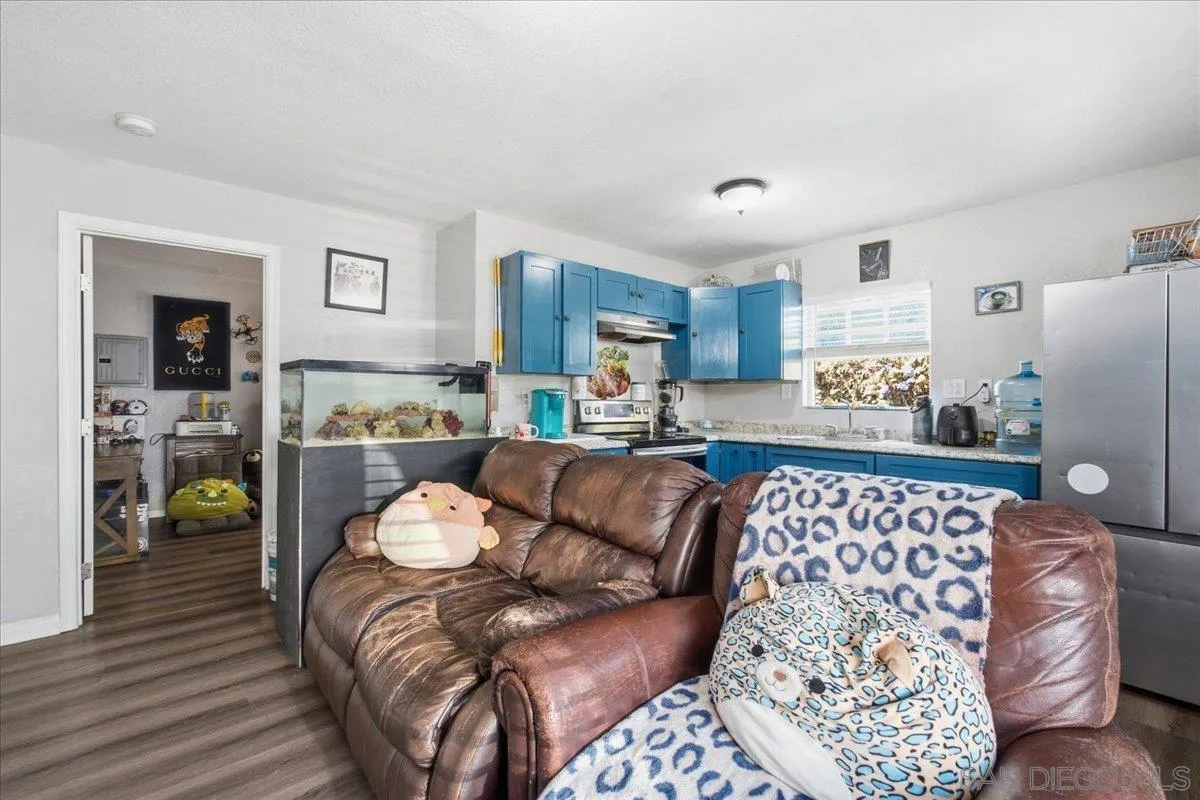 2304 G Ave, National City, CA 91950, photo 35