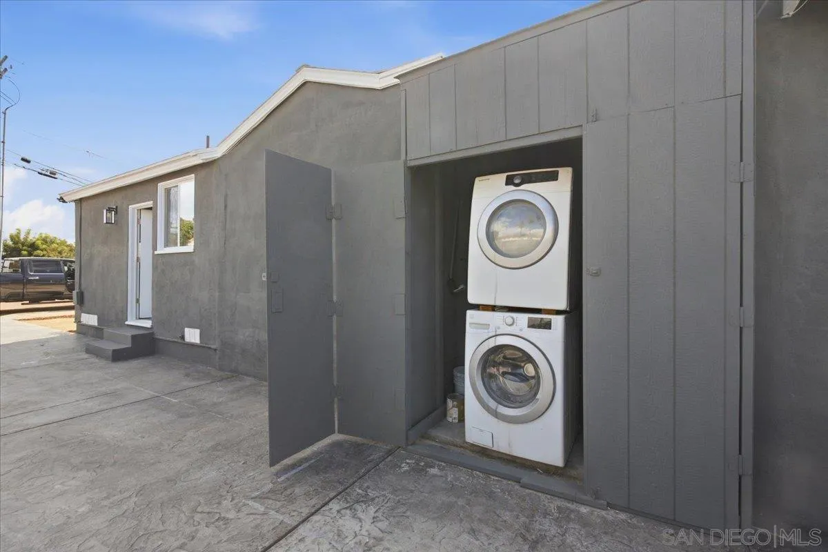 2304 G Ave, National City, CA 91950, photo 29