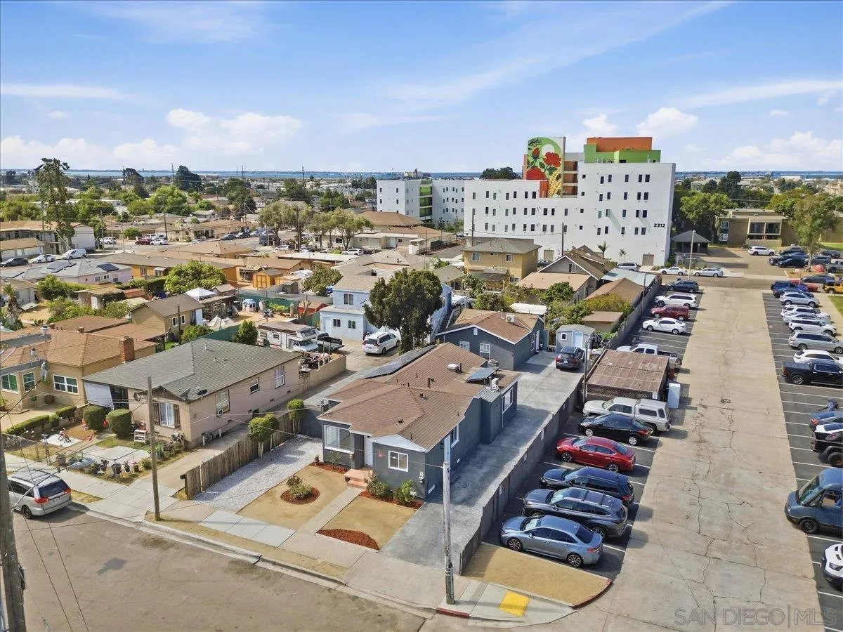 2304 G Ave, National City, CA 91950, photo 41