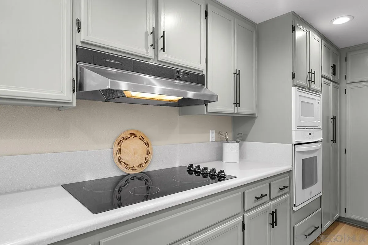 https://cdn.realtyfeed.com/cdn/127/260023249/a18df134db556113fd4e674fab71f027.webp