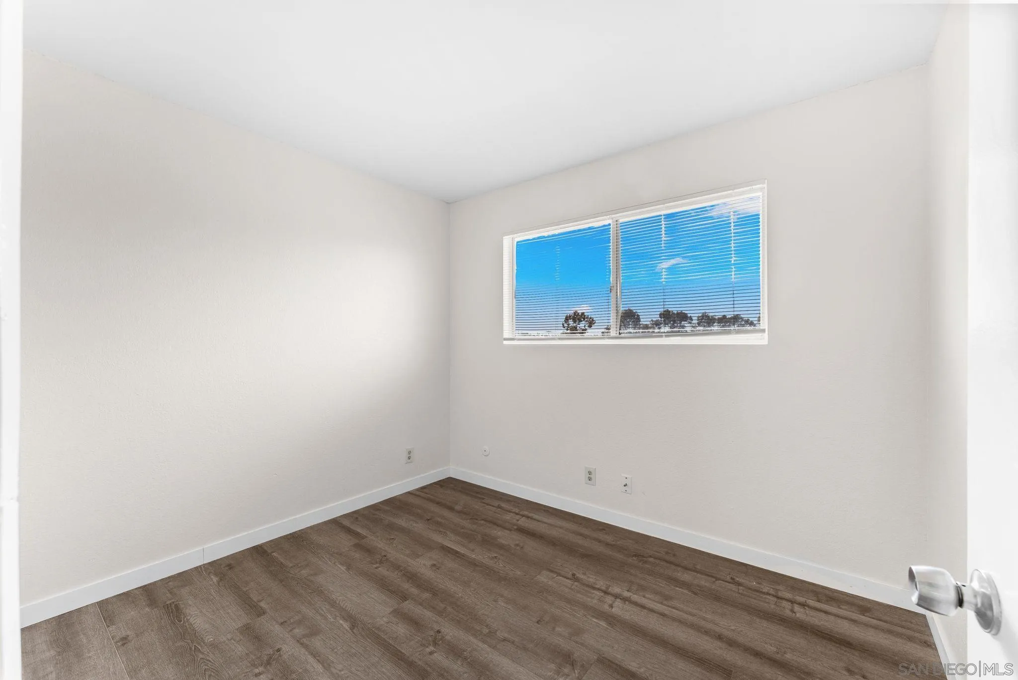 2018 Hawkins Way, Spring Valley, CA 91977, photo 17