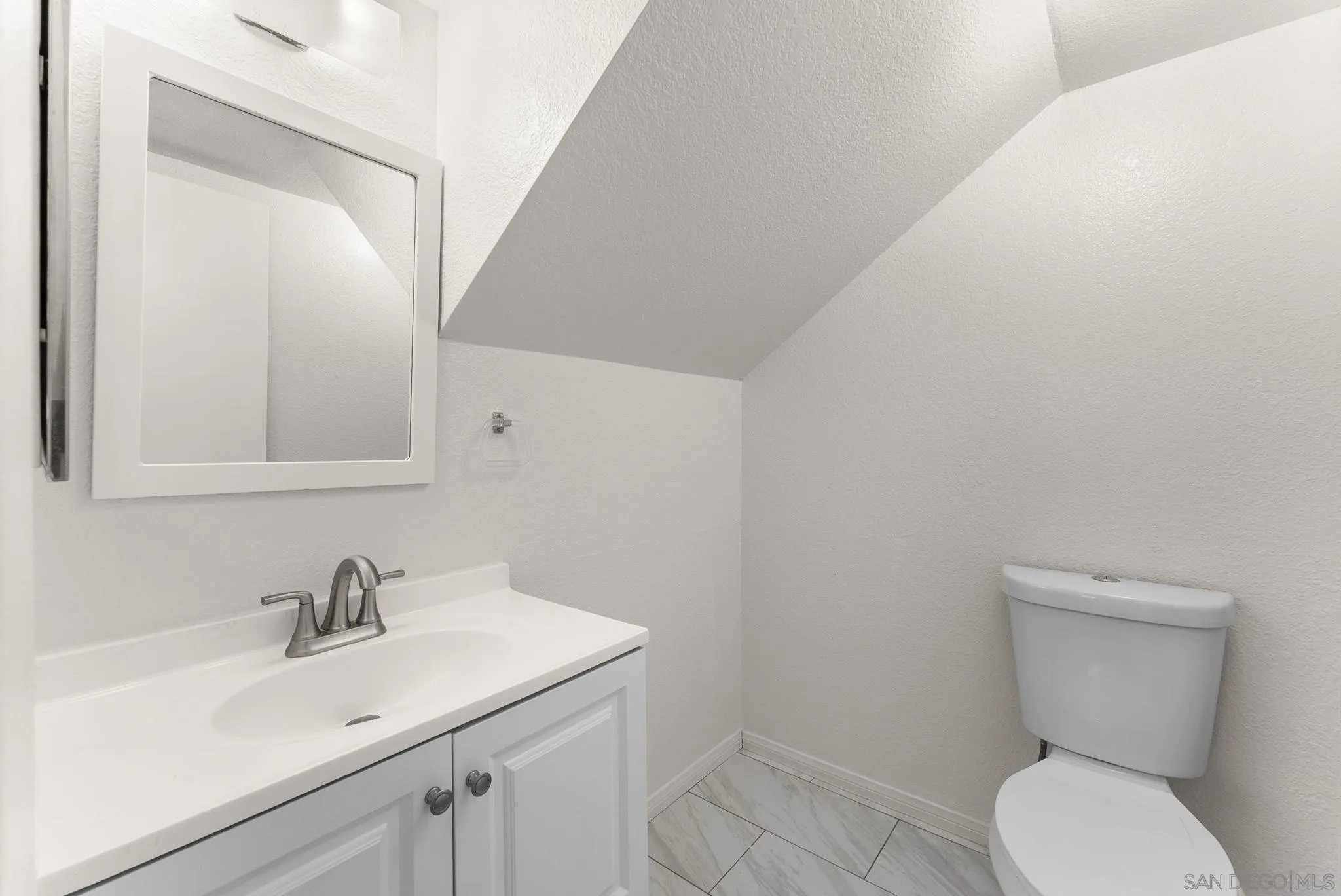2018 Hawkins Way, Spring Valley, CA 91977, photo 16