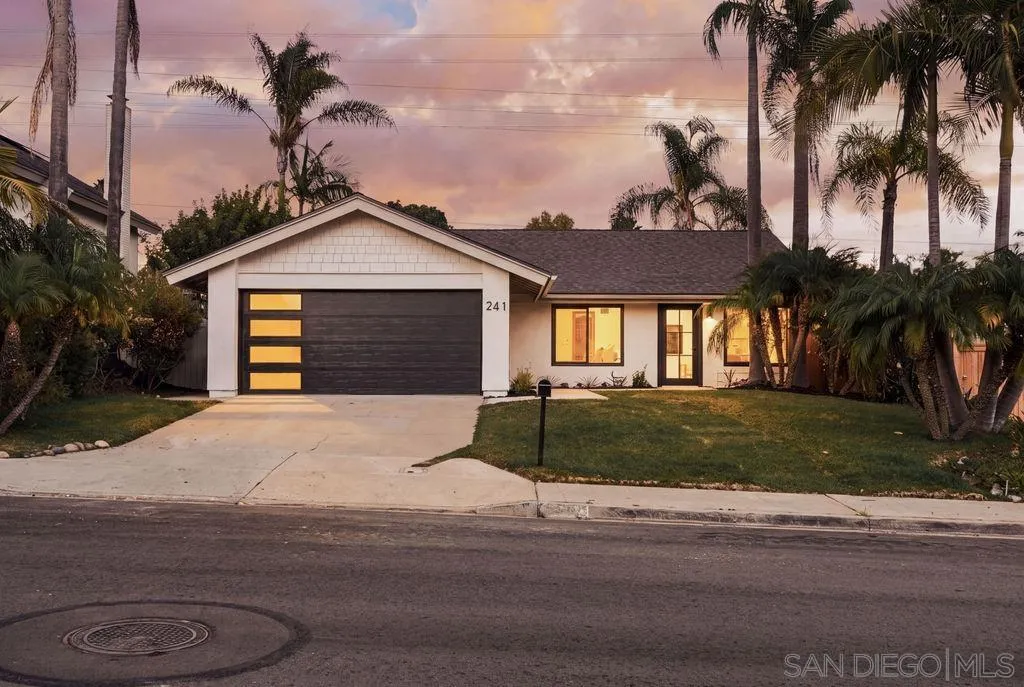 241 Rodney, Encinitas, CA 92024 - Main photo, Encinitas, CA