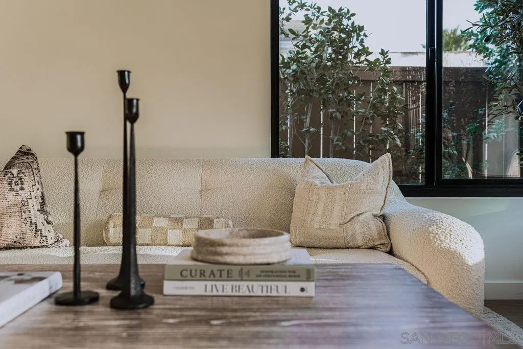 https://cdn.realtyfeed.com/cdn/127/260023253/4d63a6b64f3552b41e7e7158b6aadebb.webp