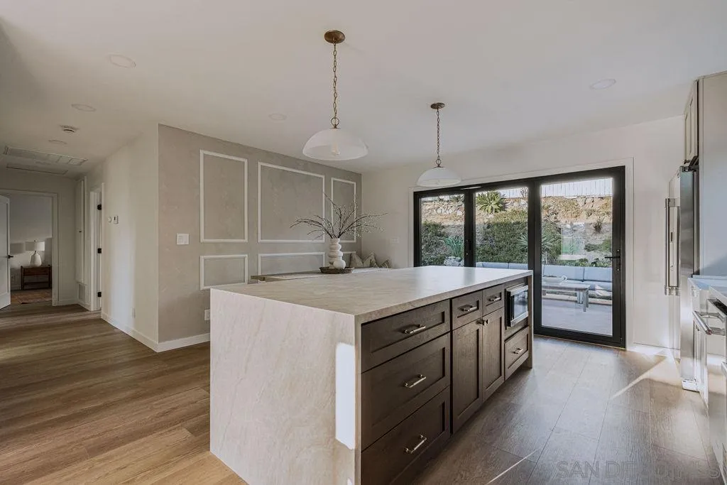 https://cdn.realtyfeed.com/cdn/127/260023253/8412f4740a67d60a8463d465bd623b5e.webp