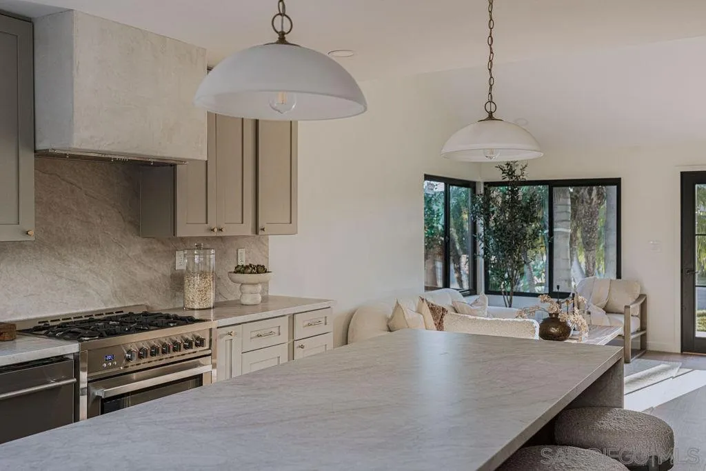 https://cdn.realtyfeed.com/cdn/127/260023253/a5251d6b66d85a8295732a65e8b7fc0c.webp
