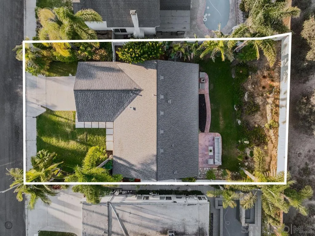 https://cdn.realtyfeed.com/cdn/127/260023253/eb12dc48bf83509cd942f50b5f99b04f.webp