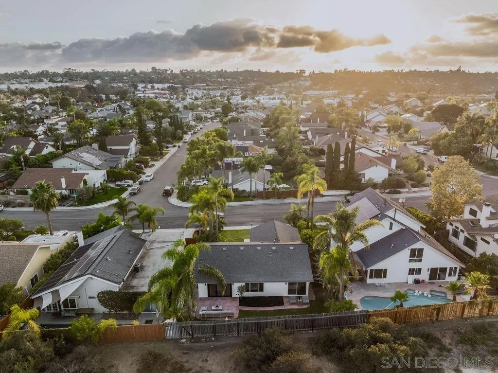 https://cdn.realtyfeed.com/cdn/127/260023253/ebaa64972f77d66279533db57bed0308.webp