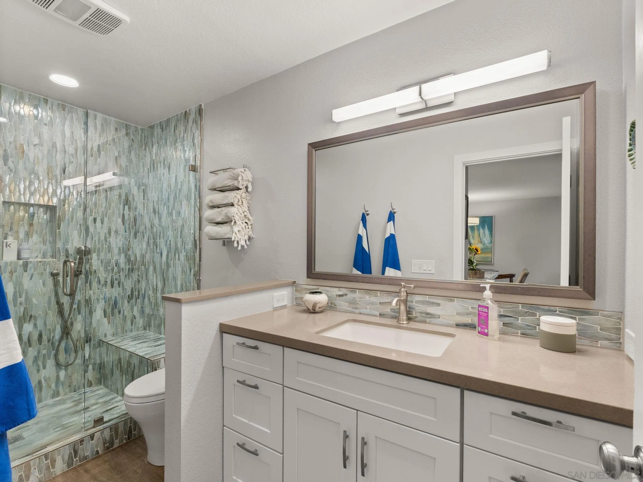 https://cdn.realtyfeed.com/cdn/127/260023254/8162445ead0c38672eb302de2fe7b332.webp