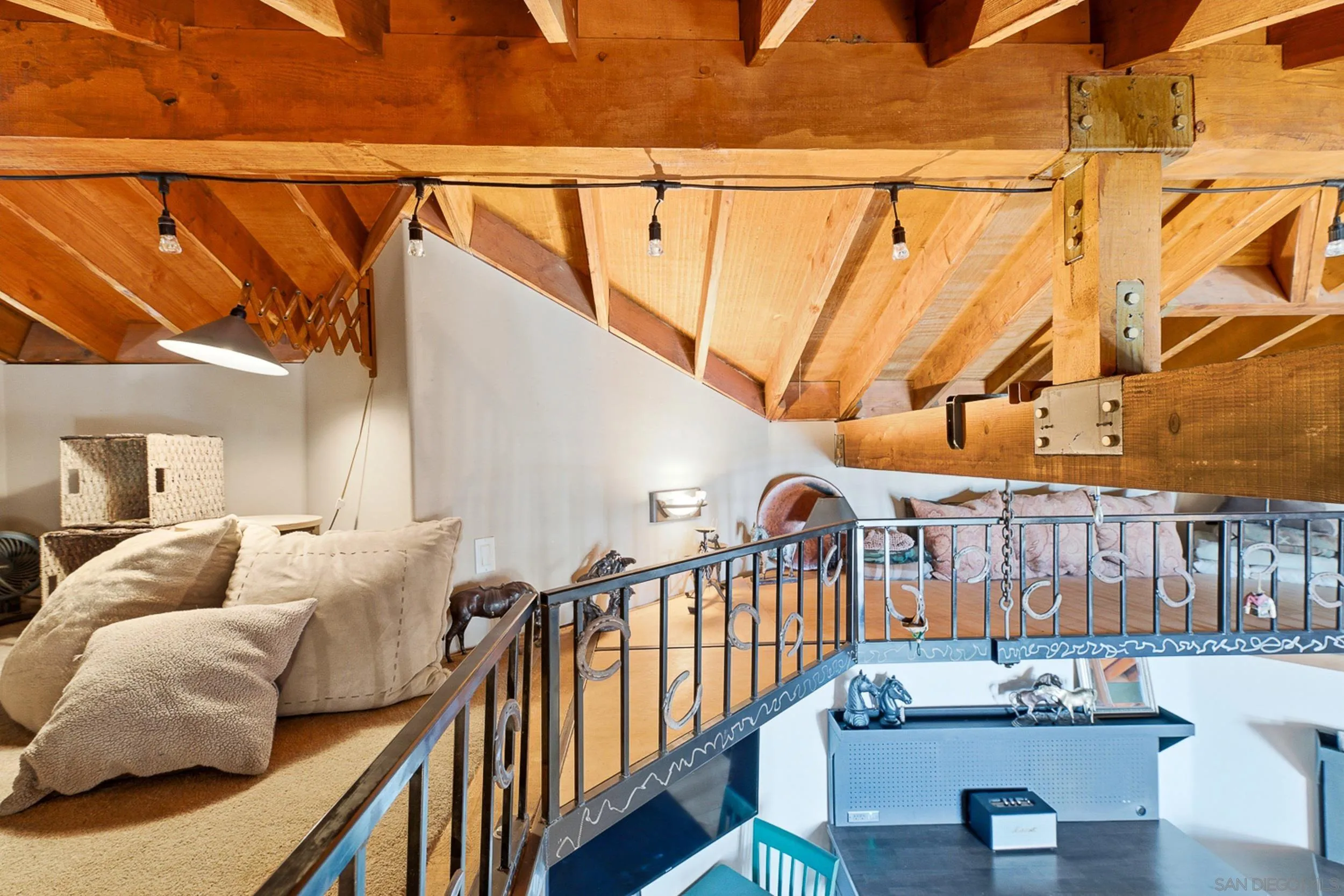 https://cdn.realtyfeed.com/cdn/127/260023255/548e24db33ed1ff26b792a5bded947ec.webp