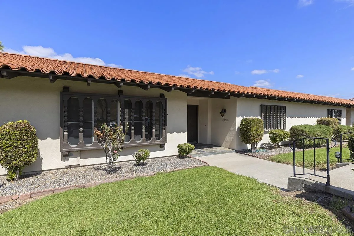 11988 Rancho Bernardo Rd Unit D, San Diego, CA 92128 - Photo 4 of 42, San Diego, CA
