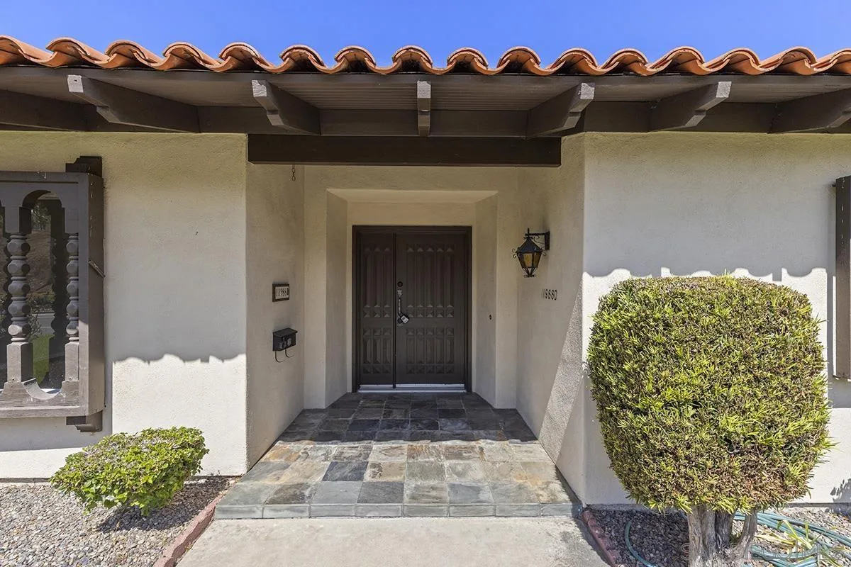 11988 Rancho Bernardo Rd Unit D, San Diego, CA 92128 - Photo 5 of 42, San Diego, CA
