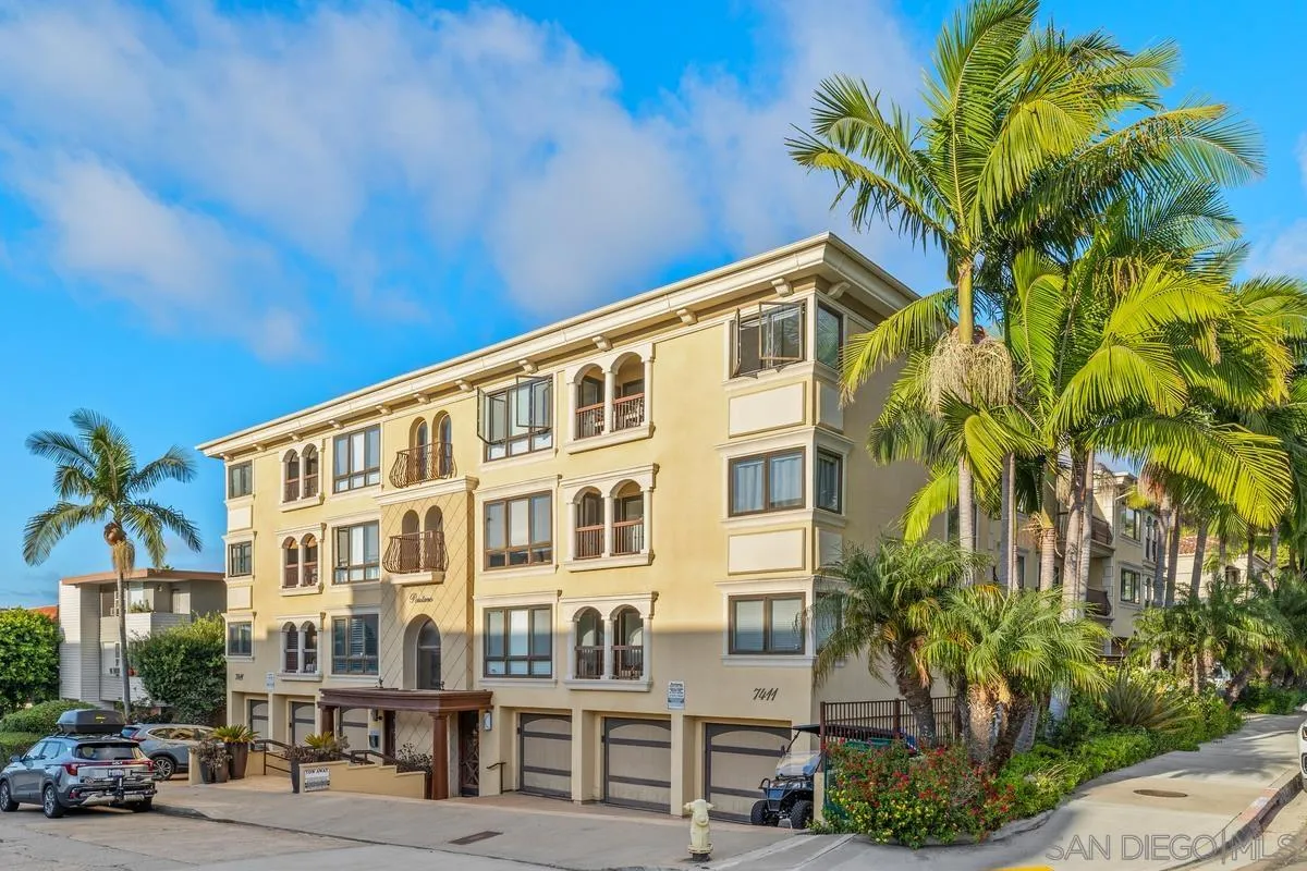7411 Herschel Unit 3f, La Jolla, CA 92037 - Main photo, La Jolla, CA