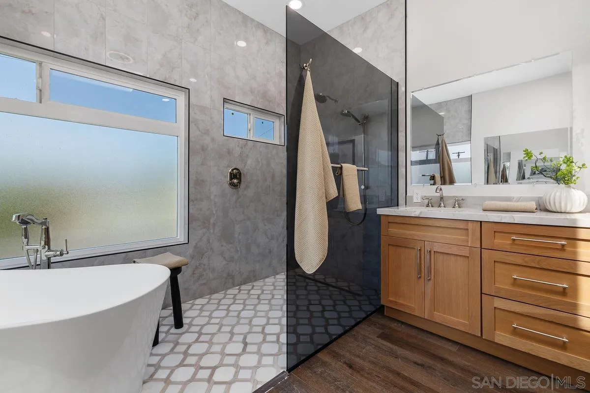 https://cdn.realtyfeed.com/cdn/127/260023265/16f84efabdb4d7cd31fe457f5716752a.webp