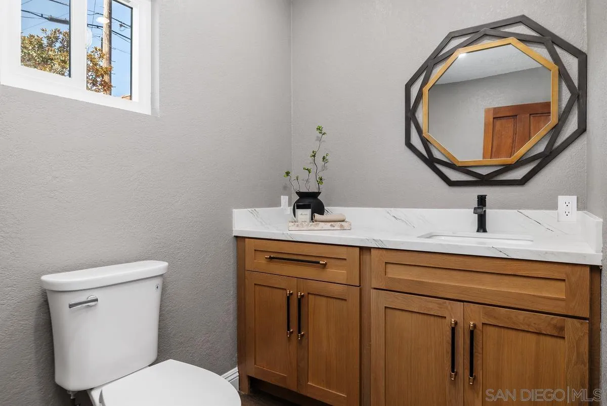 https://cdn.realtyfeed.com/cdn/127/260023265/51b35ef176fab03596257e47588ea2e2.webp