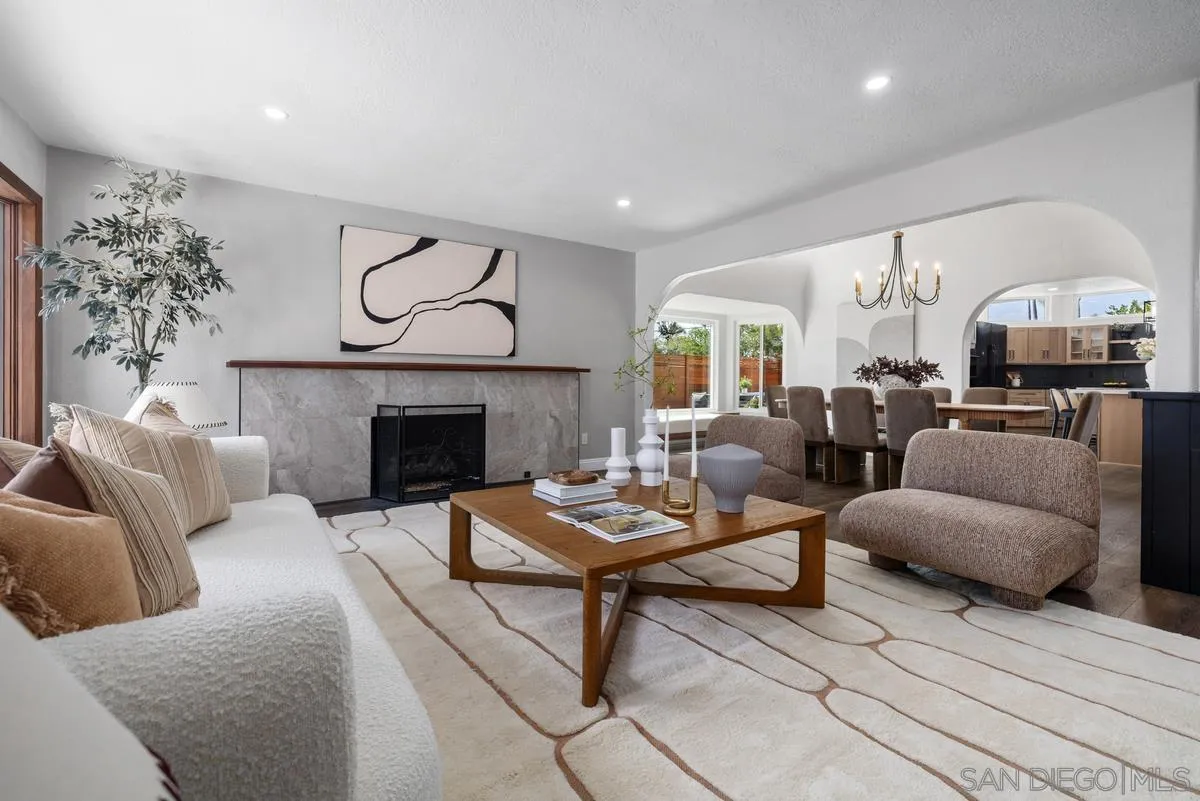https://cdn.realtyfeed.com/cdn/127/260023265/6b40b97b3705ed2dd7e15ebae762e291.webp