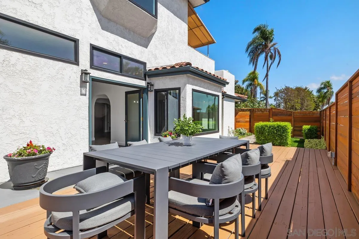 https://cdn.realtyfeed.com/cdn/127/260023265/959a2e29dd1cc9e28063592c7ed9ec30.webp