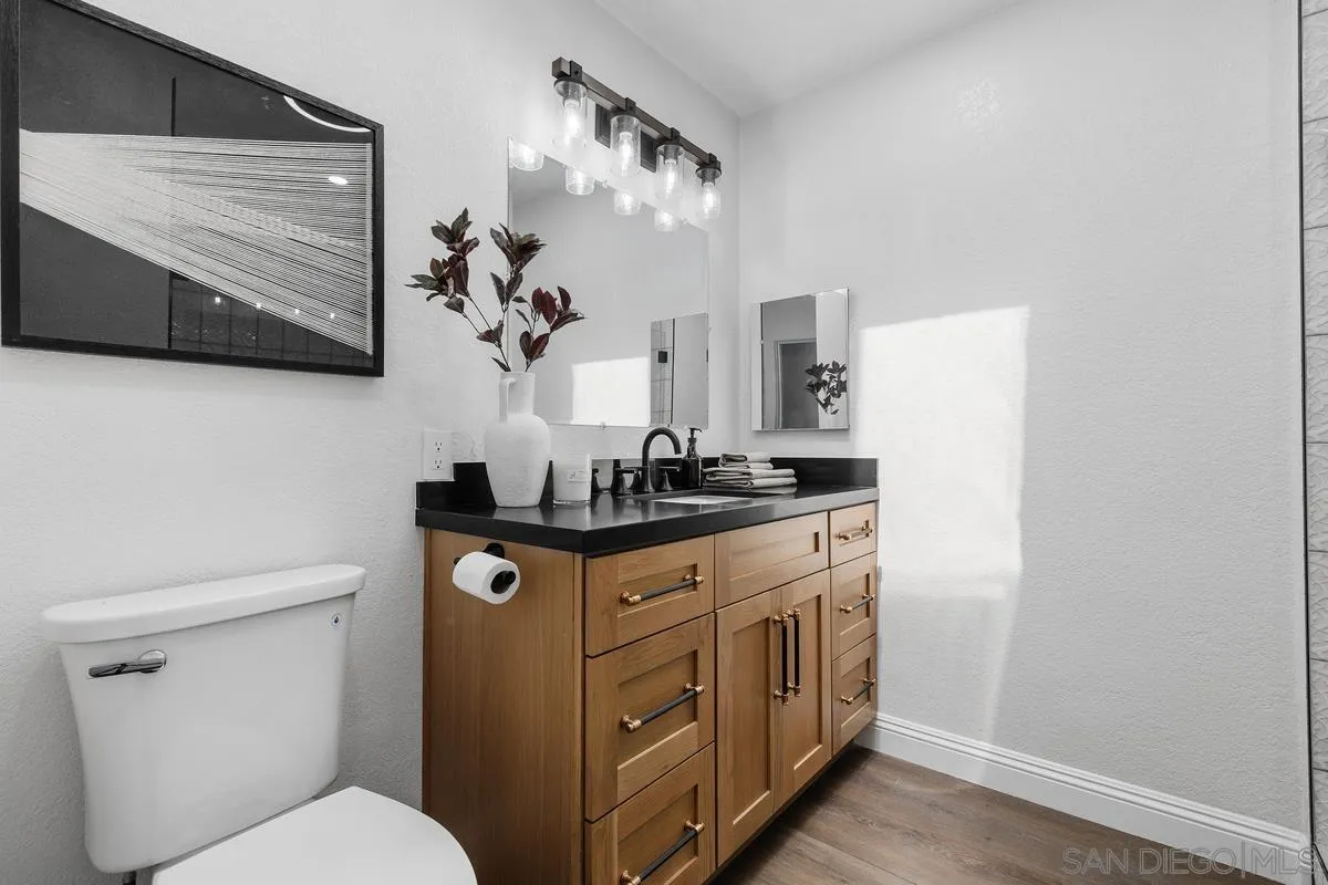 https://cdn.realtyfeed.com/cdn/127/260023265/bb74adf611c771a25f2f2f504846b86d.webp