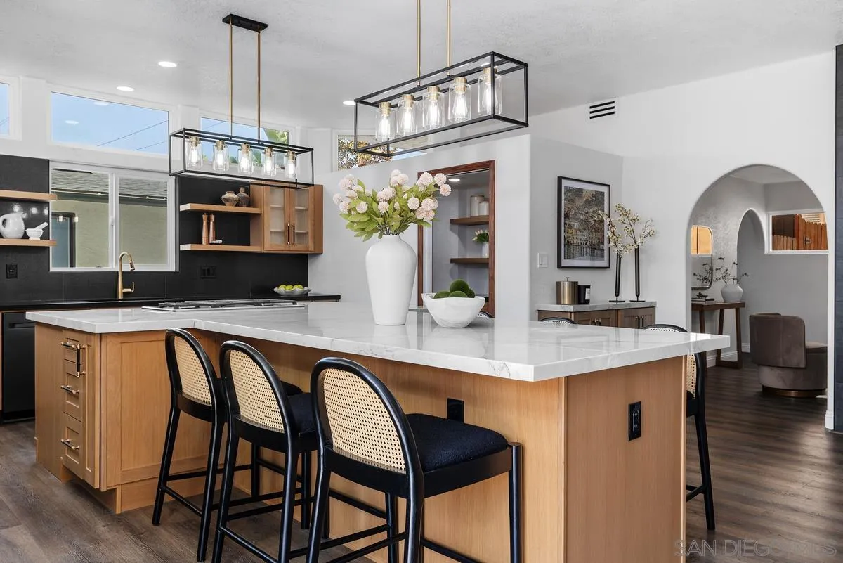 https://cdn.realtyfeed.com/cdn/127/260023265/d22f1421a95aa8e03b5af7b7f6f1edfa.webp