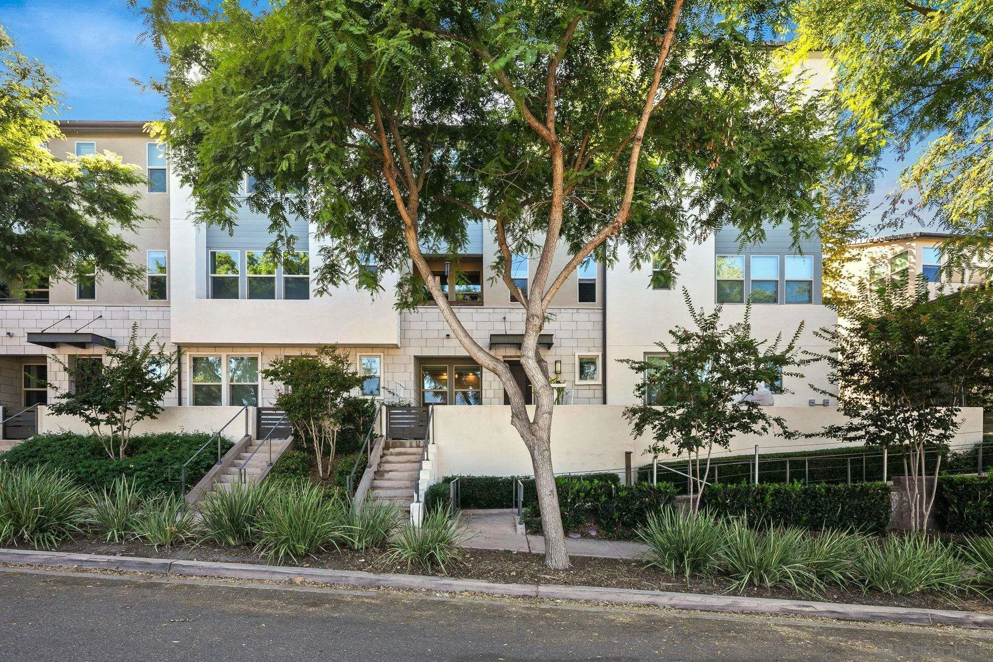https://cdn.realtyfeed.com/cdn/127/260023270/071055eff2ee56b3d200fea6442e07a3.webp