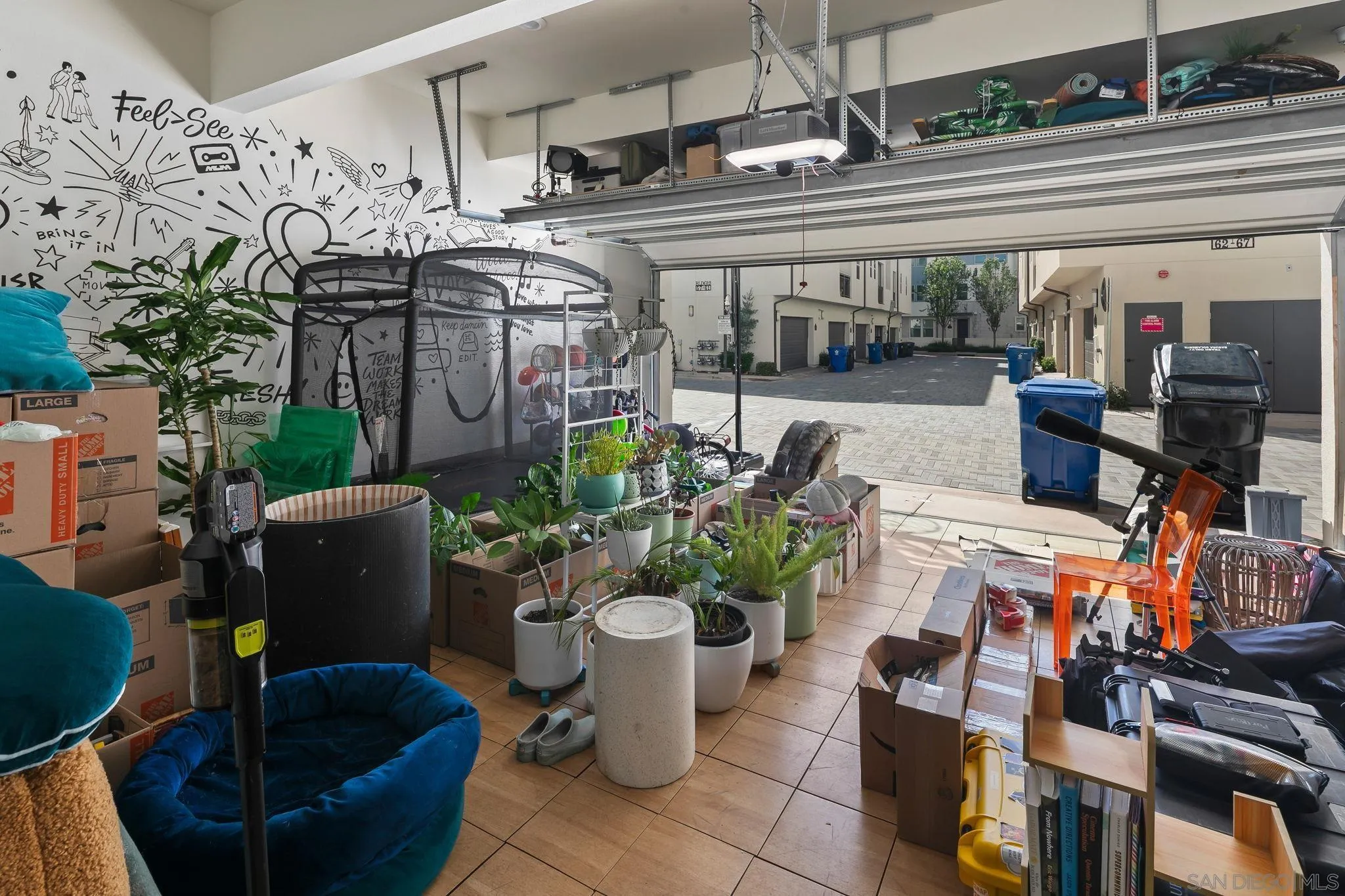 https://cdn.realtyfeed.com/cdn/127/260023270/4ec993631b2d29b10468a7ed5de50e65.webp