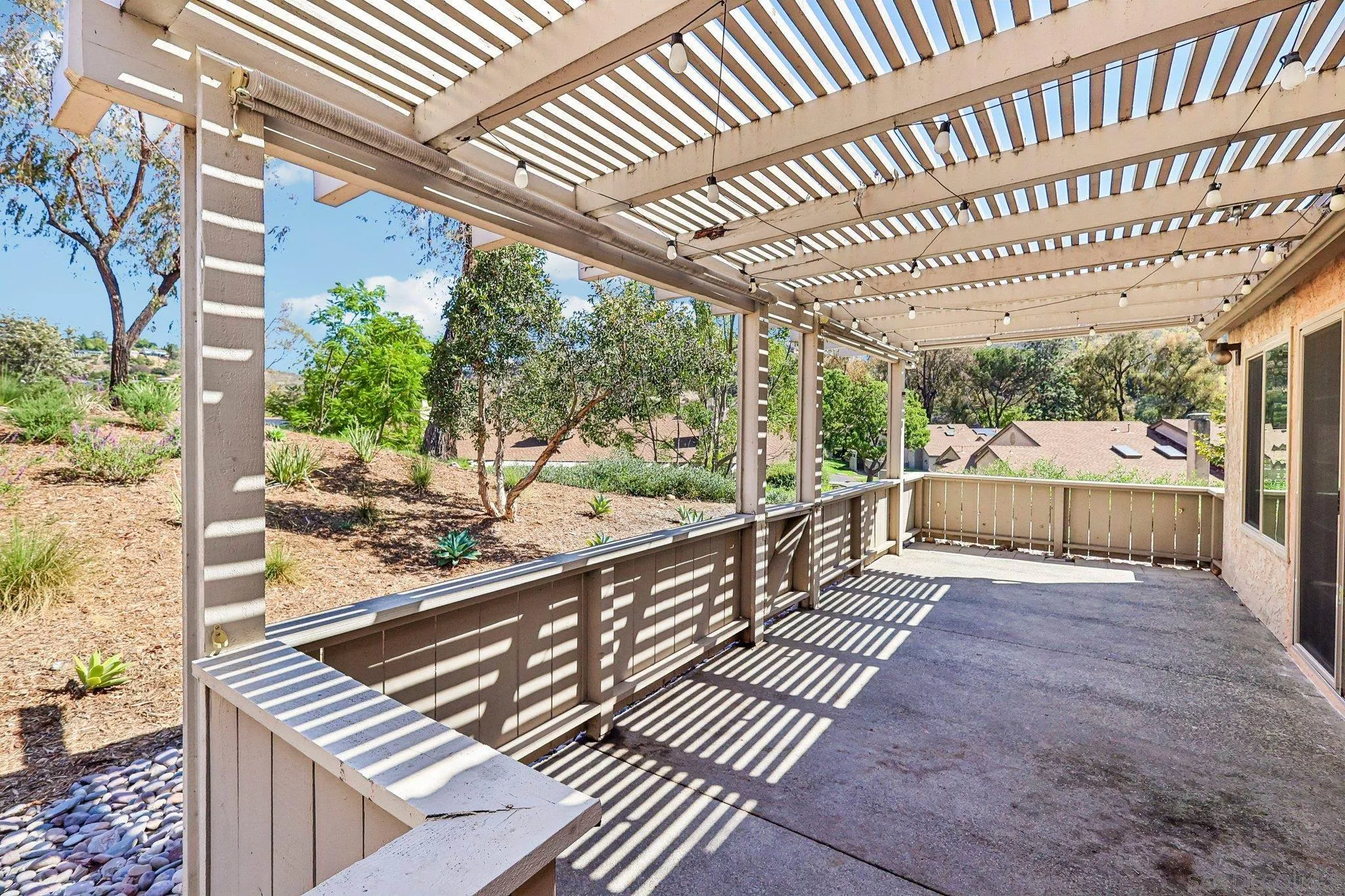 https://cdn.realtyfeed.com/cdn/127/260023277/9c0d94116784fcc8c4c4001b2bc5625e.webp