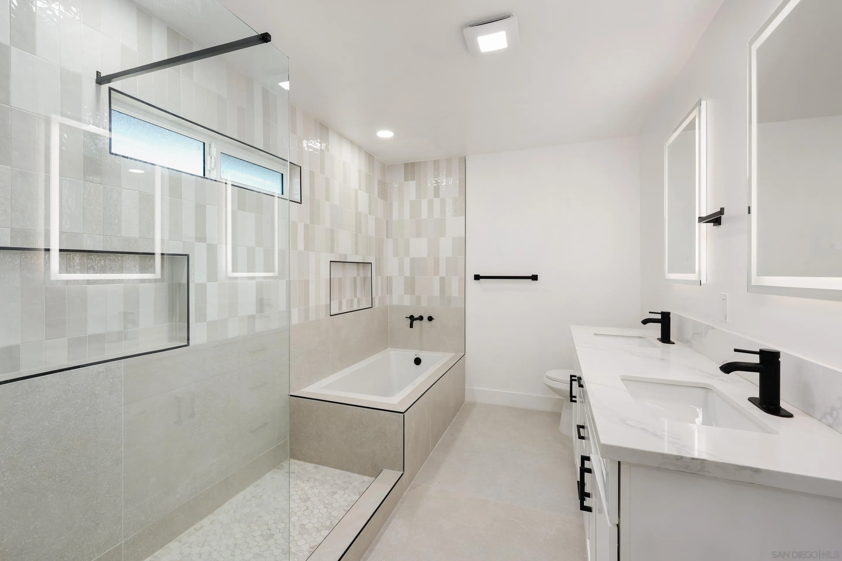 https://cdn.realtyfeed.com/cdn/127/260023278/f1d179ae85e82adbe14697ab4185f447.webp